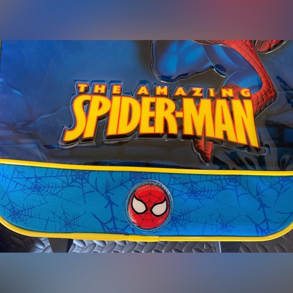 Children's Trolly Luggage: The Amazing Spiderman, Marvel, Travel Bag Suitcase. - Picture 3 of 11